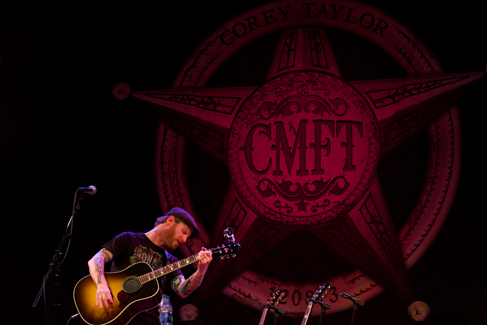 An evening with Corey Taylor
World Cafe Live
Philadelphia, PA
December 6, 2011